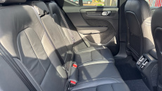 Volvo XC40 2.0 B4P Ultra Dark 5dr Auto Petrol Estate